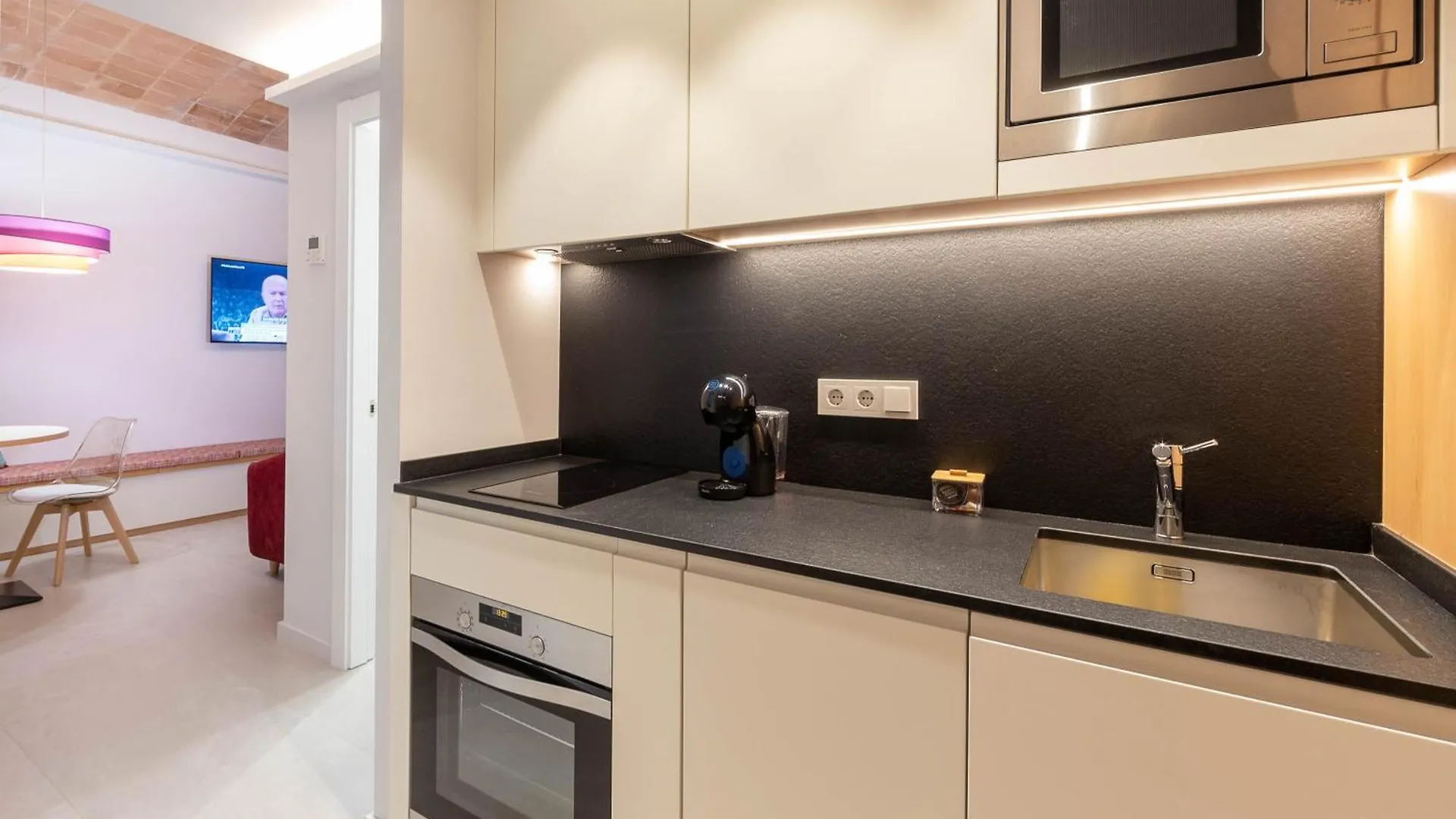 C&C Apartments فيغيريس